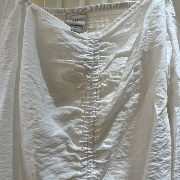 Women’s long sleeved peasant blouse, size M. - Picture 4 of 8